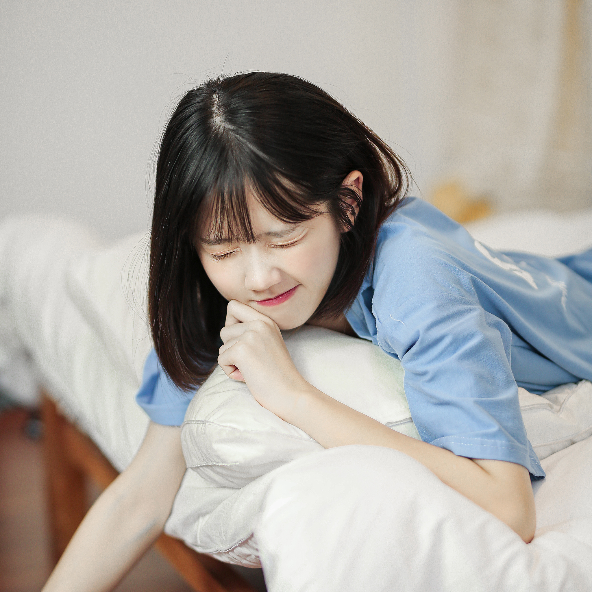 平田薰（饰 关原妙） - 游戏直播实时在线观看 - 小程序观看
